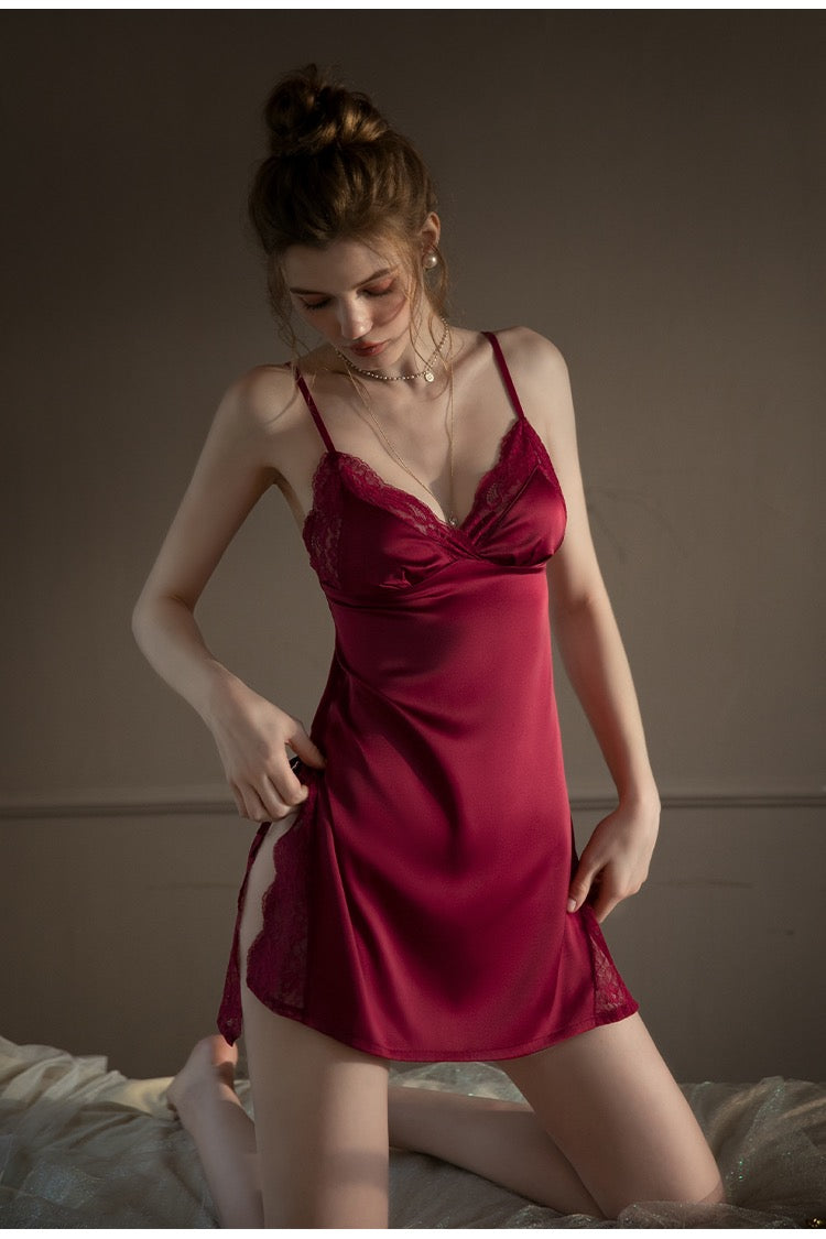 Freya Lace V Neck Nightdress (Maroon)